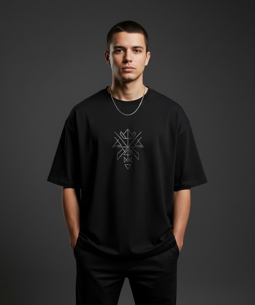 The Oversized Stealth Tee – Minimal Streetwear
